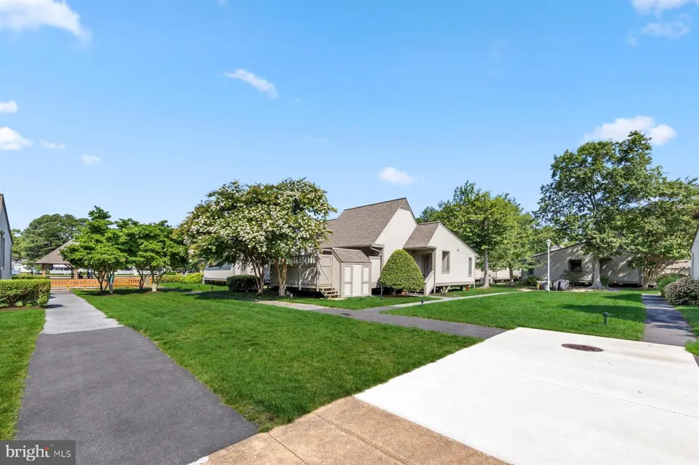 39428 PRIVATE PLACE CENTER #5501 Bethany Beach, DE 19930
