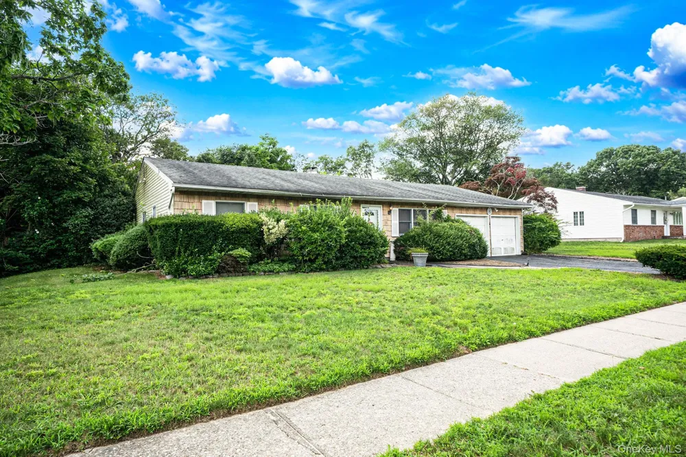 18 Wilson Street Centereach, NY 11720