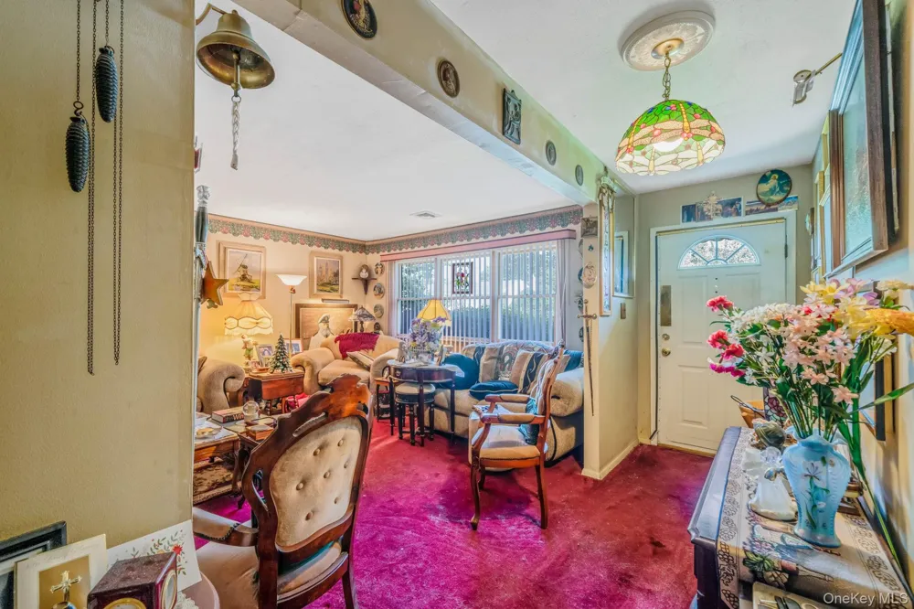 18 Wilson Street Centereach, NY 11720
