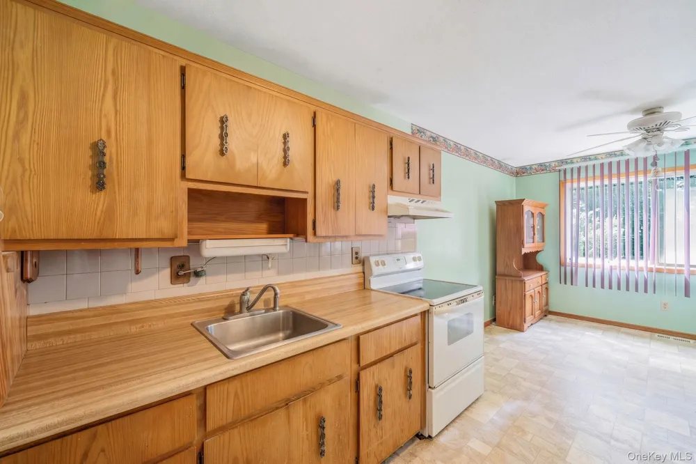 18 Wilson Street Centereach, NY 11720