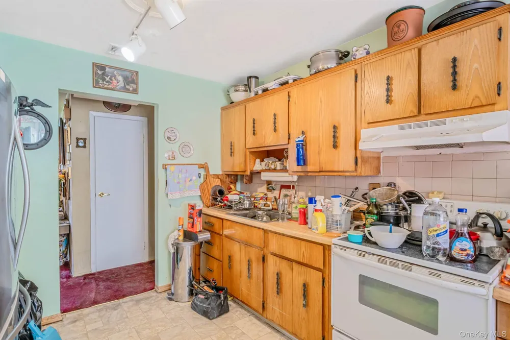 18 Wilson Street Centereach, NY 11720