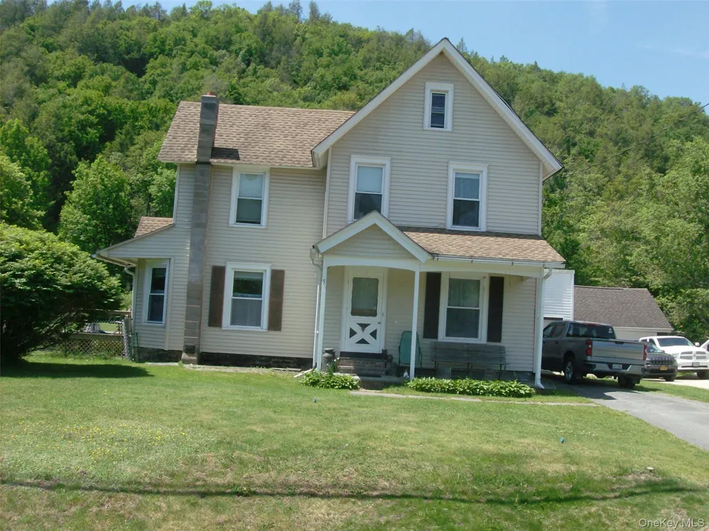5 Riverside Drive Roscoe, NY 12776