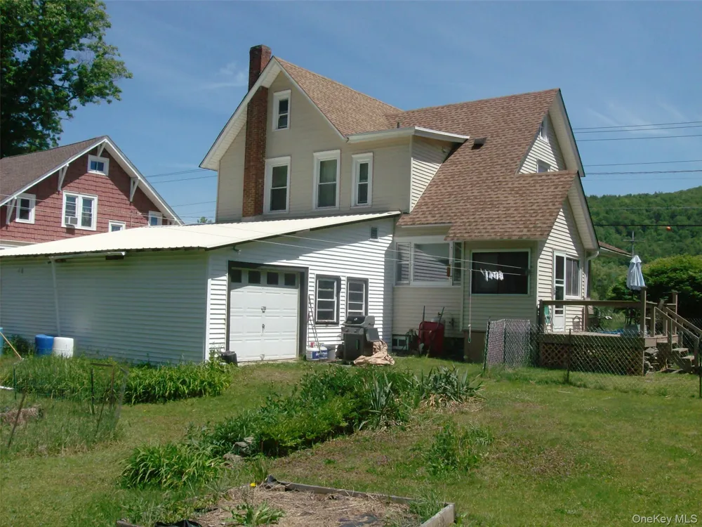 5 Riverside Drive Roscoe, NY 12776