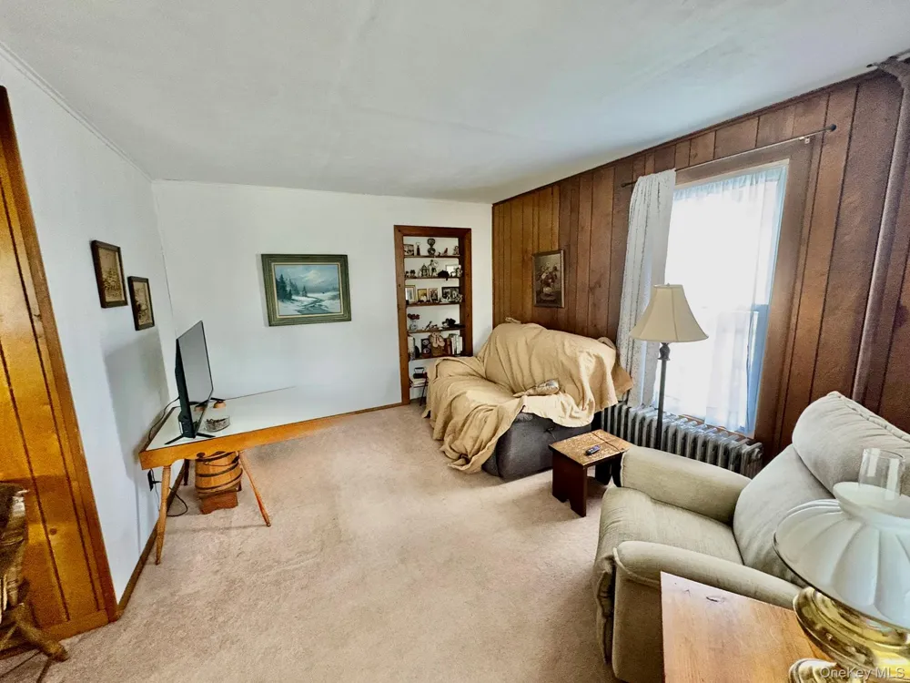 5 Riverside Drive Roscoe, NY 12776