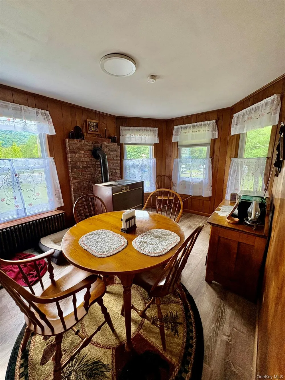5 Riverside Drive Roscoe, NY 12776