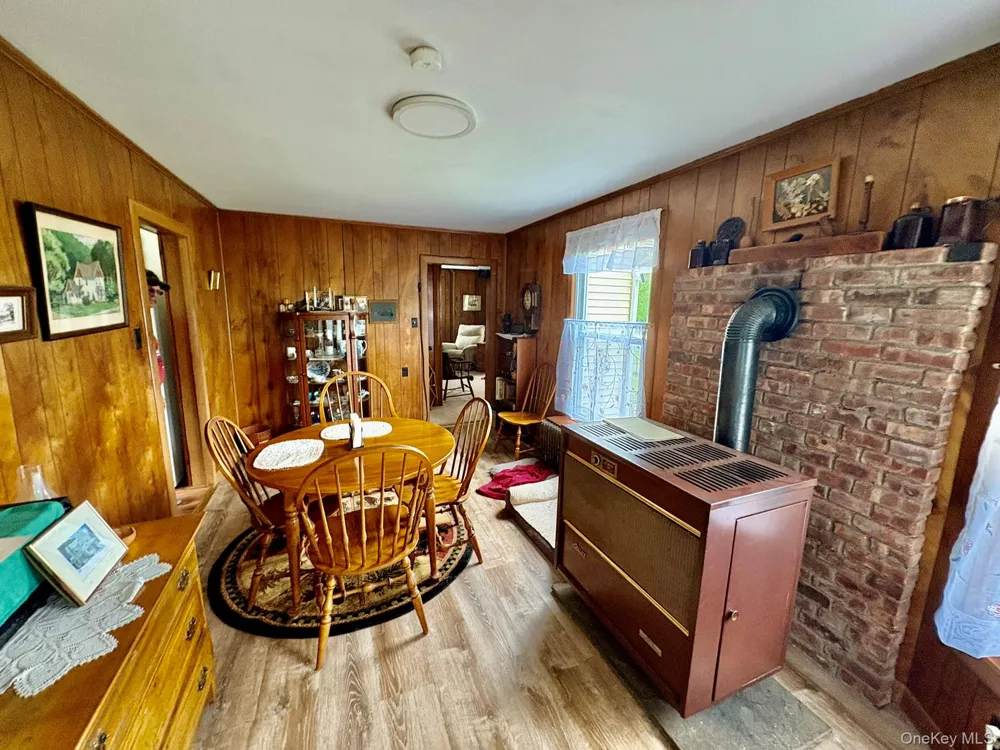 5 Riverside Drive Roscoe, NY 12776