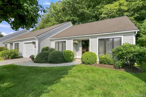 790 Heritage Hills #B