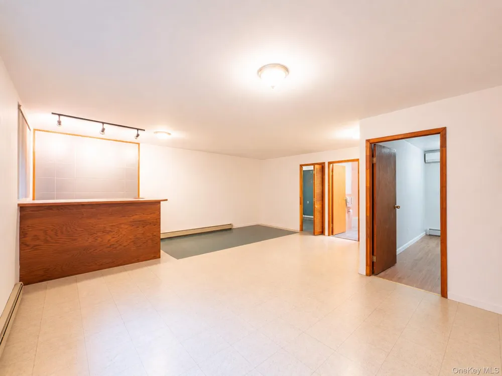 9206 50th Avenue #1A Elmhurst, NY 11373