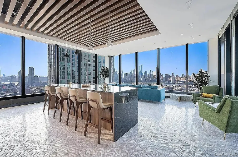 4530 Pearson Street #PH4C Long Island City, NY 11101