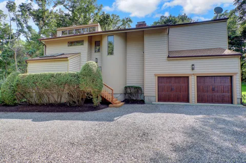 64 Fort Salonga Road
