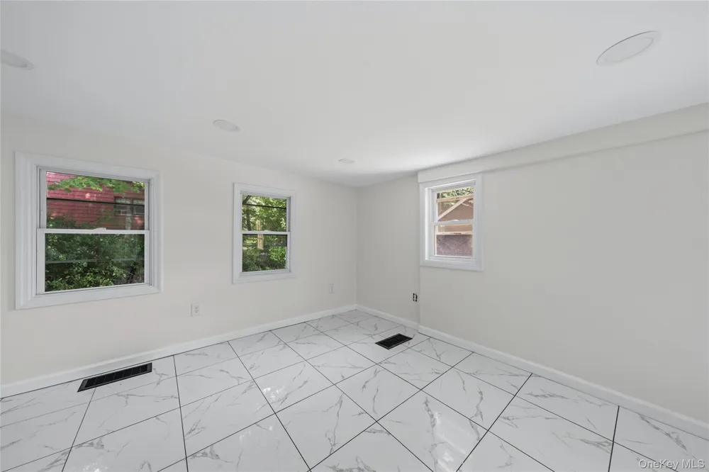 1630 Goshen Turnpike Middletown, NY 10941