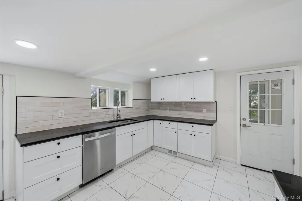 1630 Goshen Turnpike Middletown, NY 10941