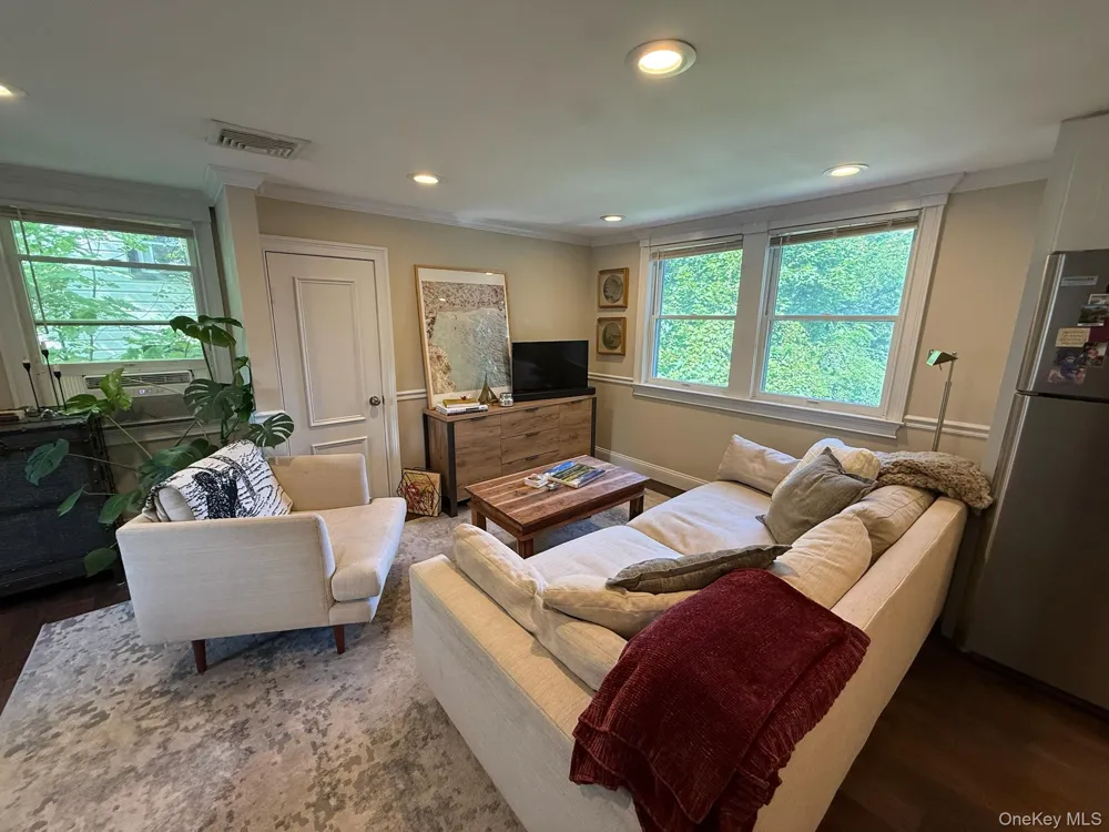 101 Elm Street Huntington, NY 11743