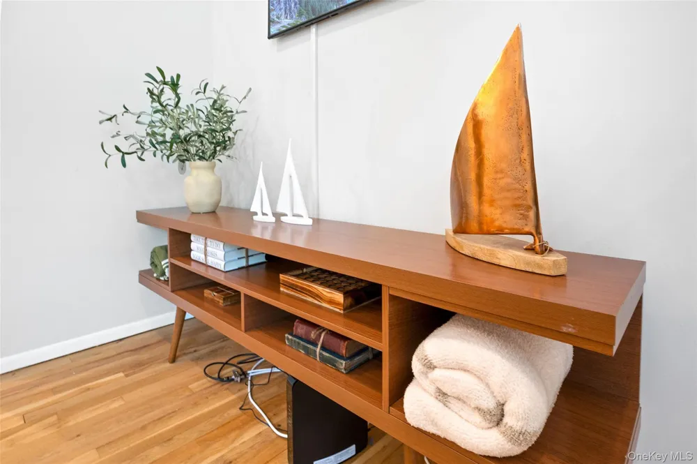 49 Canoe Place Hampton Bays, NY 11946