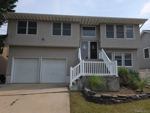 2871 Shore Road
