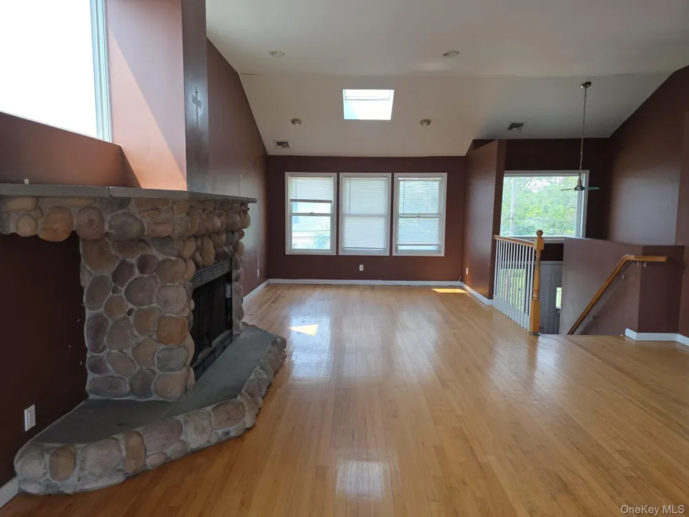 2871 Shore Road Seaford, NY 11783