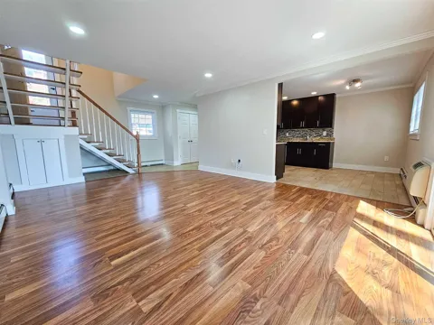 32 ALPINE DRIVE #H