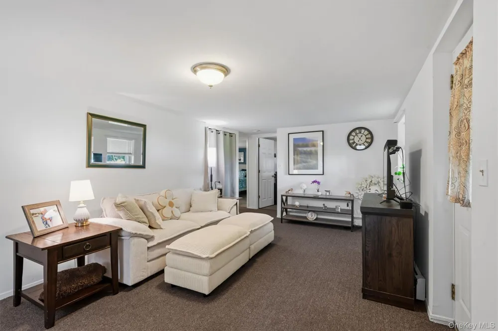 607 Heard Avenue Maybrook, NY 12543