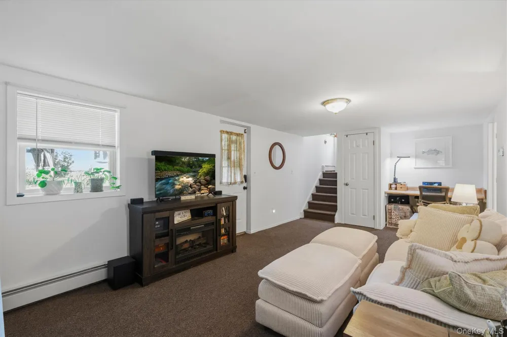 607 Heard Avenue Maybrook, NY 12543