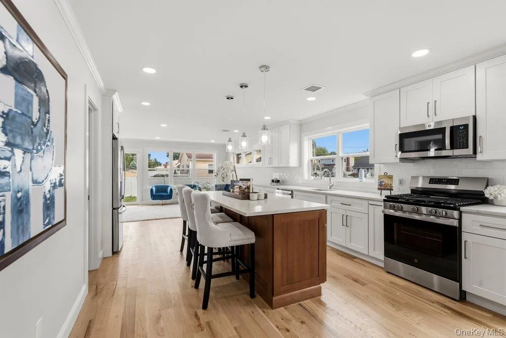 710 Franklin Avenue Massapequa, NY 11758