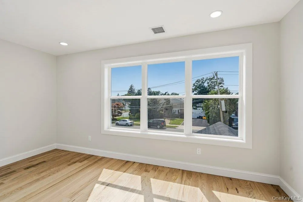 710 Franklin Avenue Massapequa, NY 11758