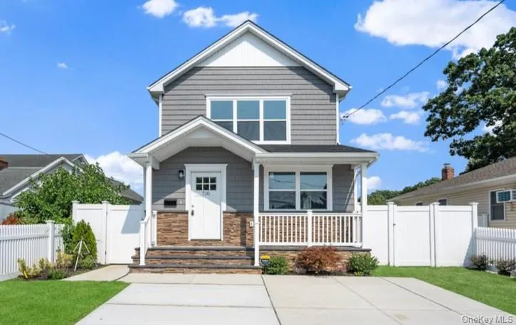 710 Franklin Avenue Massapequa, NY 11758