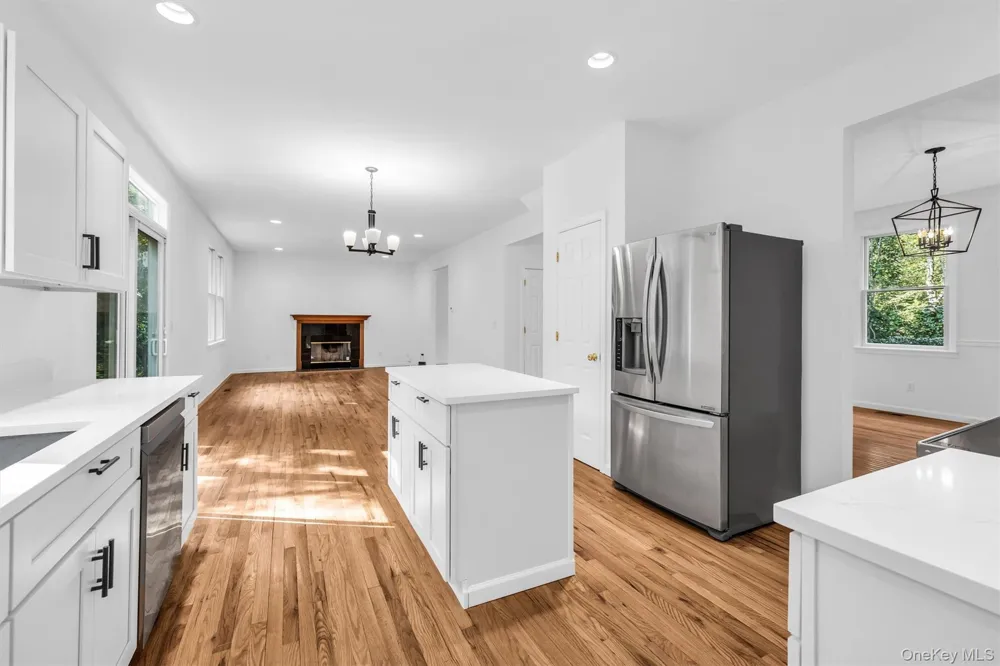 1871 Edwards Avenue Baiting Hollow, NY 11933