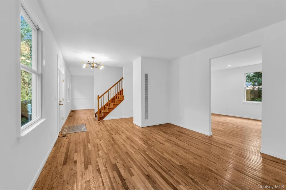 1871 Edwards Avenue Baiting Hollow, NY 11933