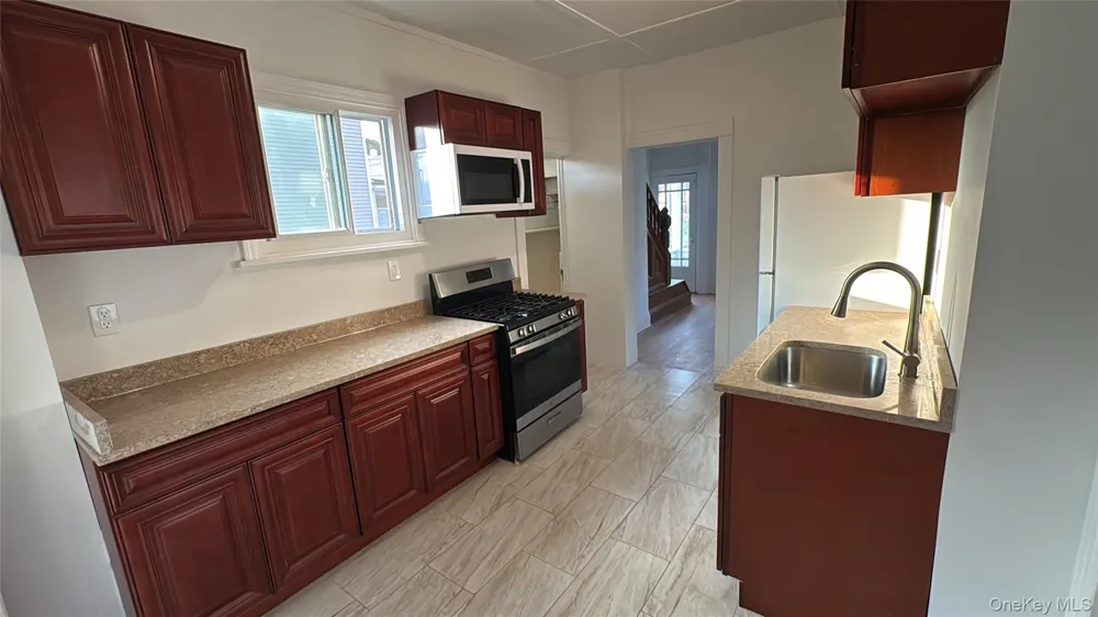 20 Benton Avenue Middletown, NY 10940
