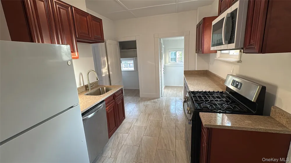 20 Benton Avenue Middletown, NY 10940