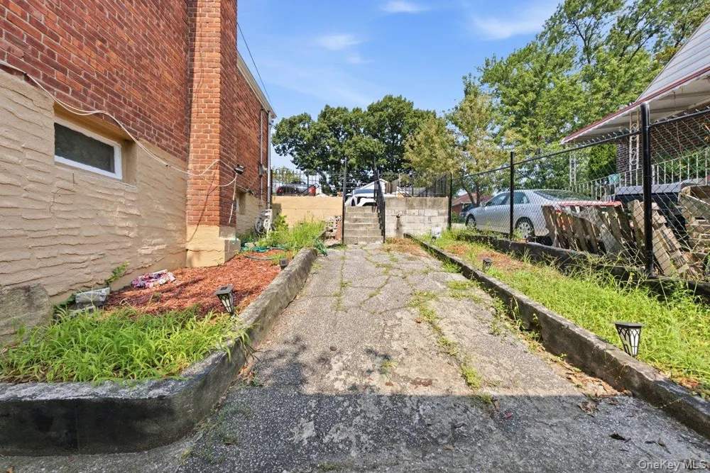 290 First Street Yonkers, NY 10704
