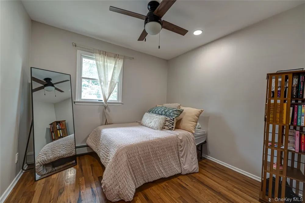 9 Carole Lane East Islip, NY 11730