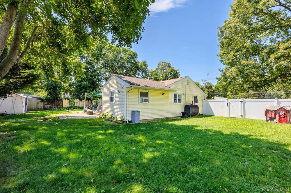 1023 Udall Road Bay Shore, NY 11706