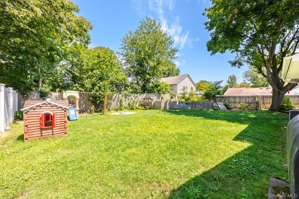1023 Udall Road Bay Shore, NY 11706
