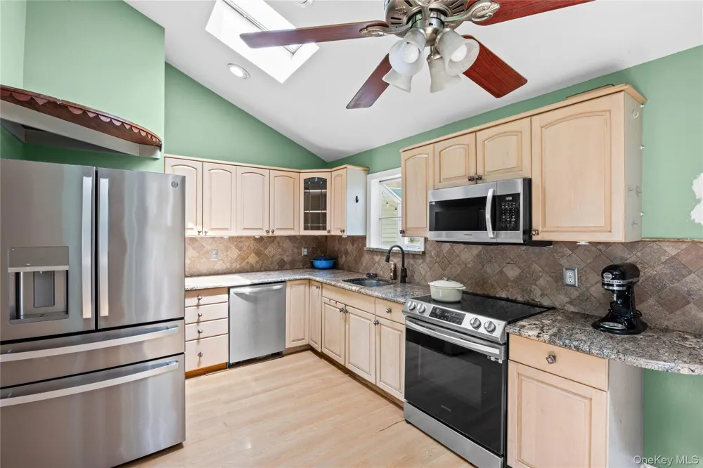 1023 Udall Road Bay Shore, NY 11706