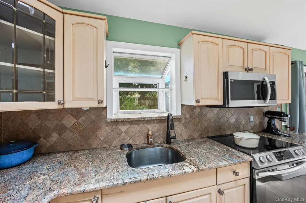 1023 Udall Road Bay Shore, NY 11706