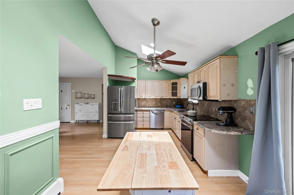 1023 Udall Road Bay Shore, NY 11706
