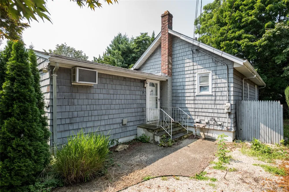 14 Marlan Court Sea Cliff, NY 11579