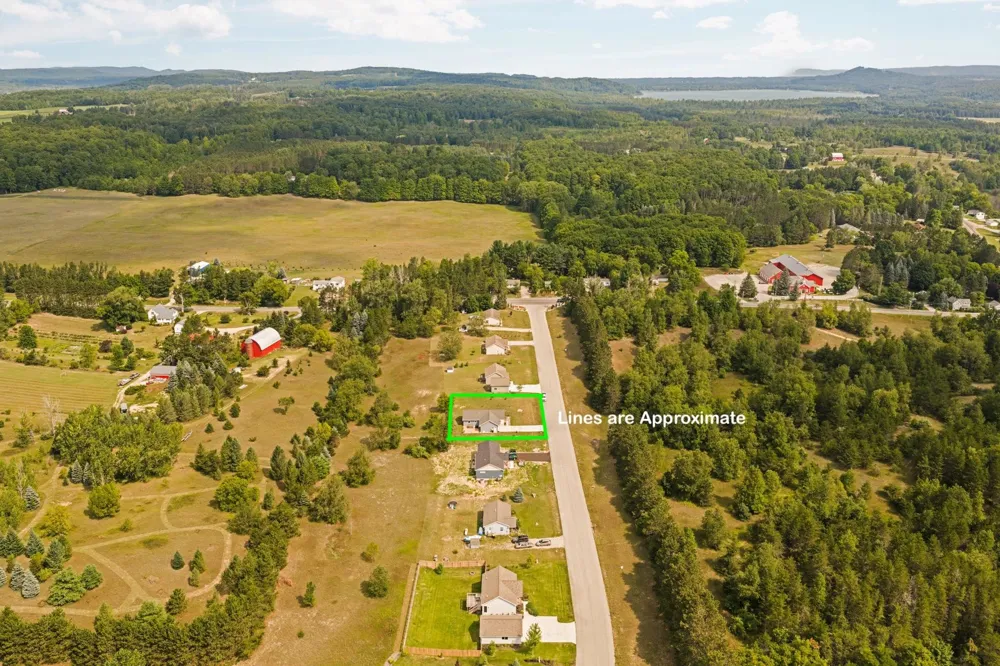 8522 Olivia Drive Kasson Township, MI 49664