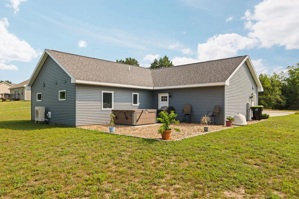 8522 Olivia Drive Kasson Township, MI 49664