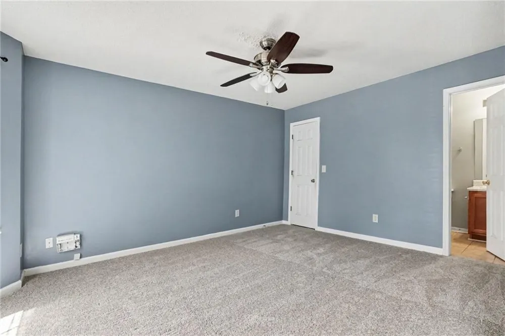373 Kentwood Springs Drive Hampton, GA 30228