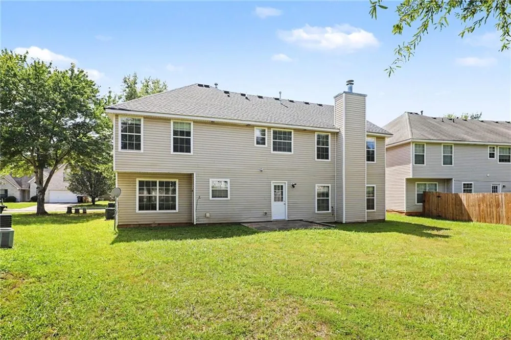 373 Kentwood Springs Drive Hampton, GA 30228