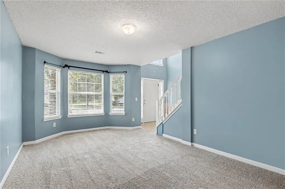 373 Kentwood Springs Drive Hampton, GA 30228