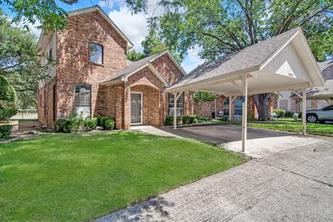 2805 Inniswood Circle
