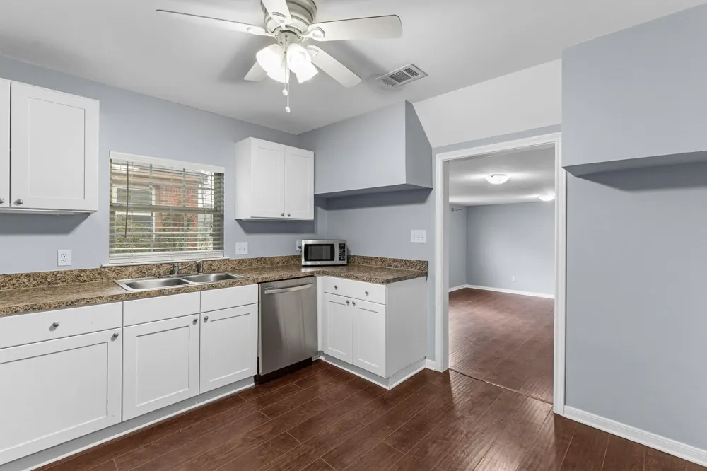 709 Gale Street #APT Houston, TX 77009