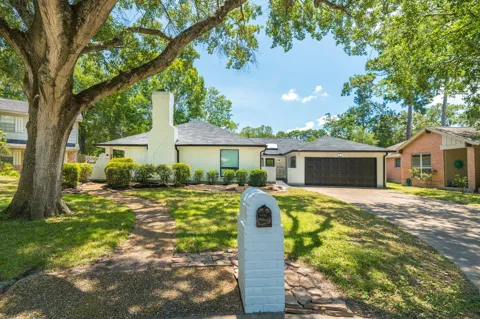 14611 Moss Creek Lane