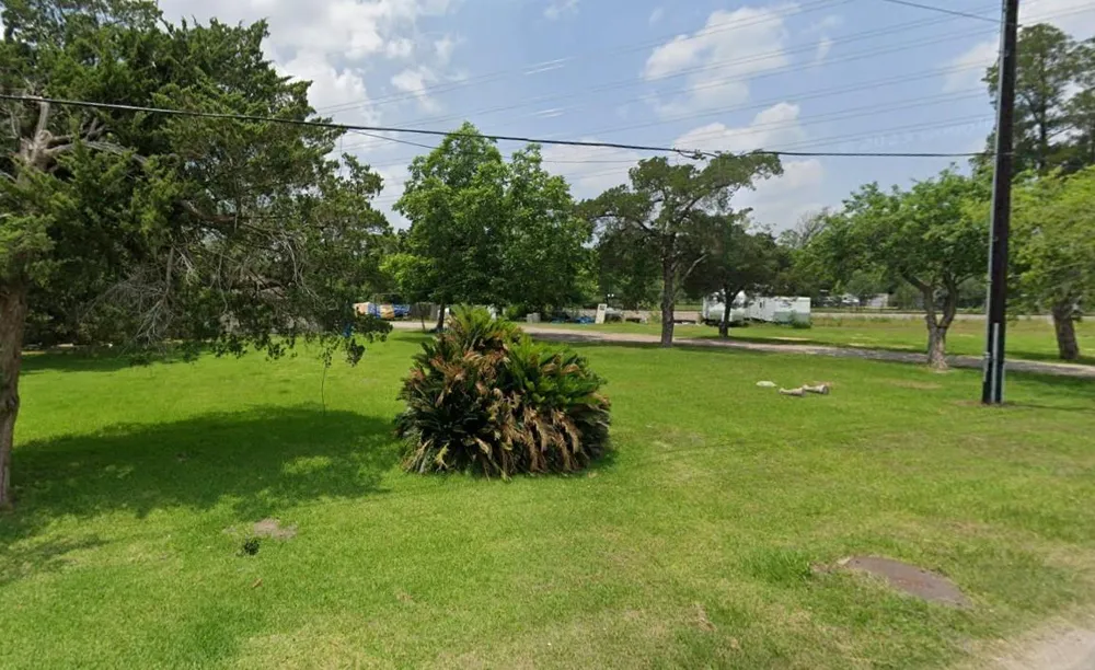 4307 Crosby Cedar Bayou Road Baytown, TX 77521