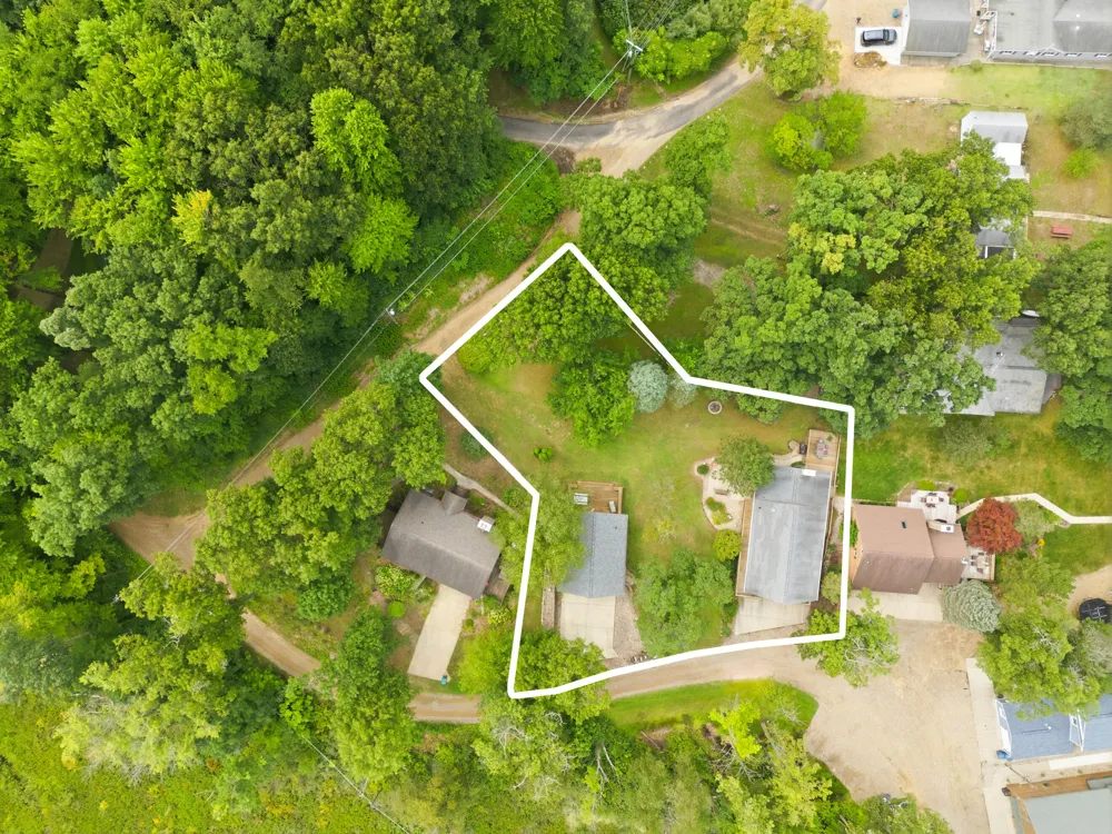 94482 Drive A Lawton, MI 49065