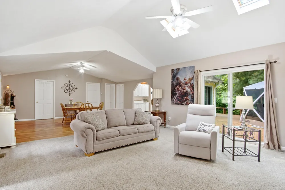 1508 E Hess Lake Drive Grant, MI 49327
