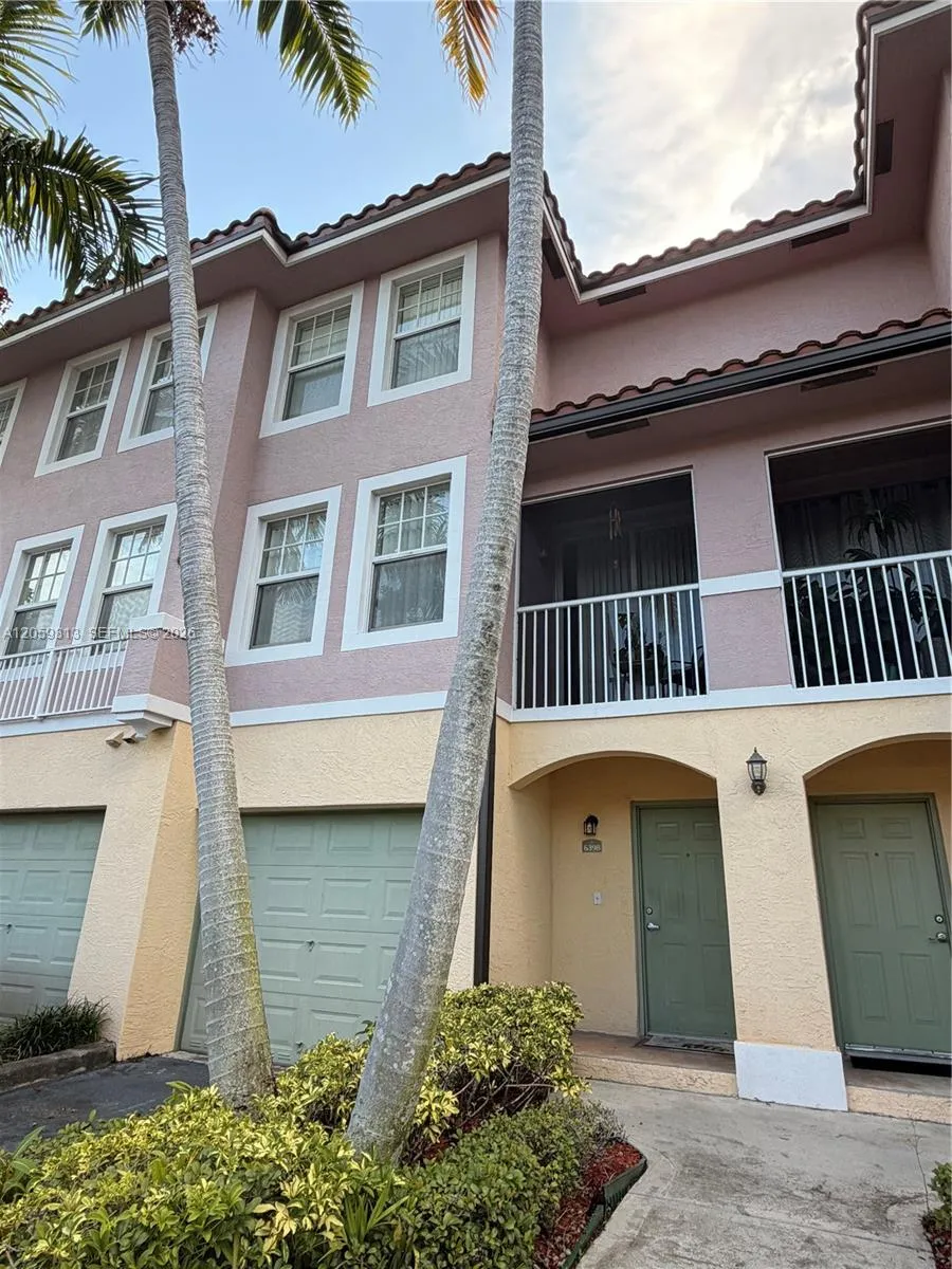 6398 W Sample Rd #6398 Coral Springs, FL 33067